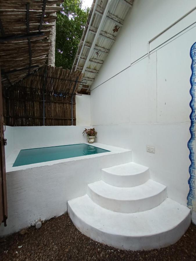Hostel Calaila Varkala Exteriör bild
