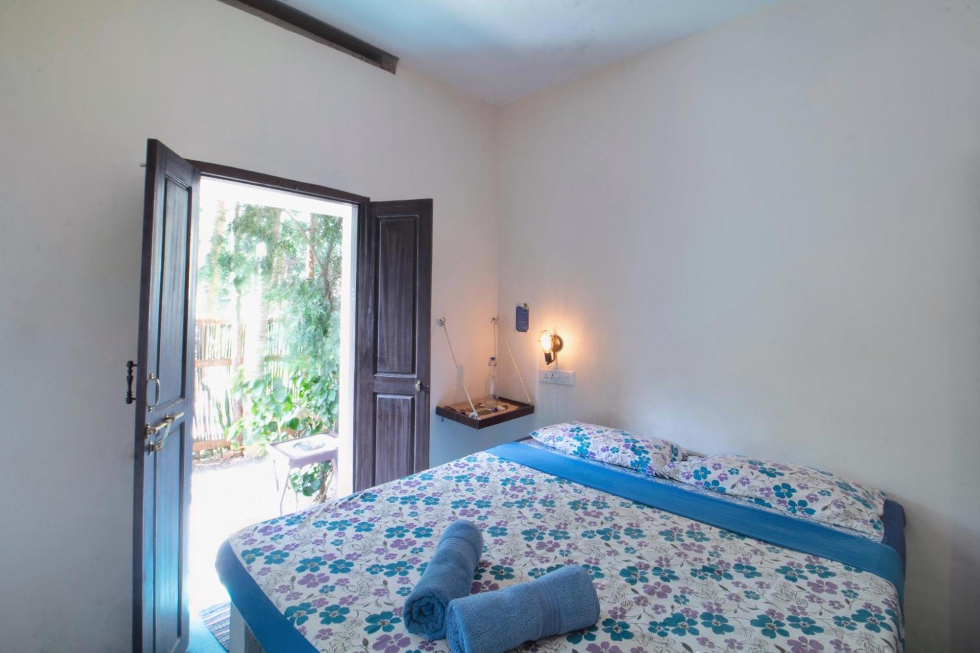 Hostel Calaila Varkala Exteriör bild